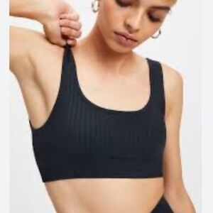 Good American sports bra